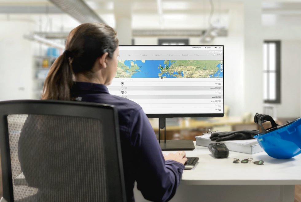What is a gas detection wearable: Top questions about connected safety technology What is a gas detection wearable: Top questions about connected safety technology